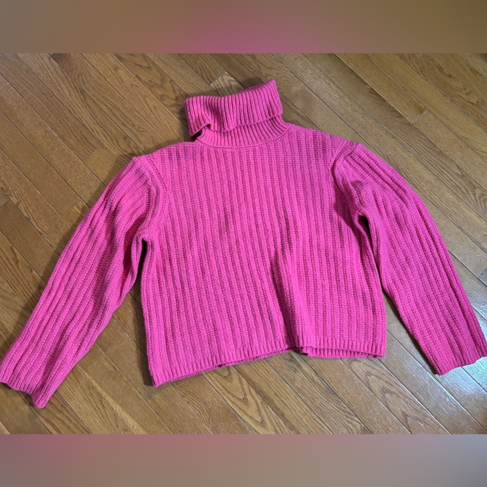 Universal Thread Hot Pink Mock Turtleneck Cashmere-Like Sweater